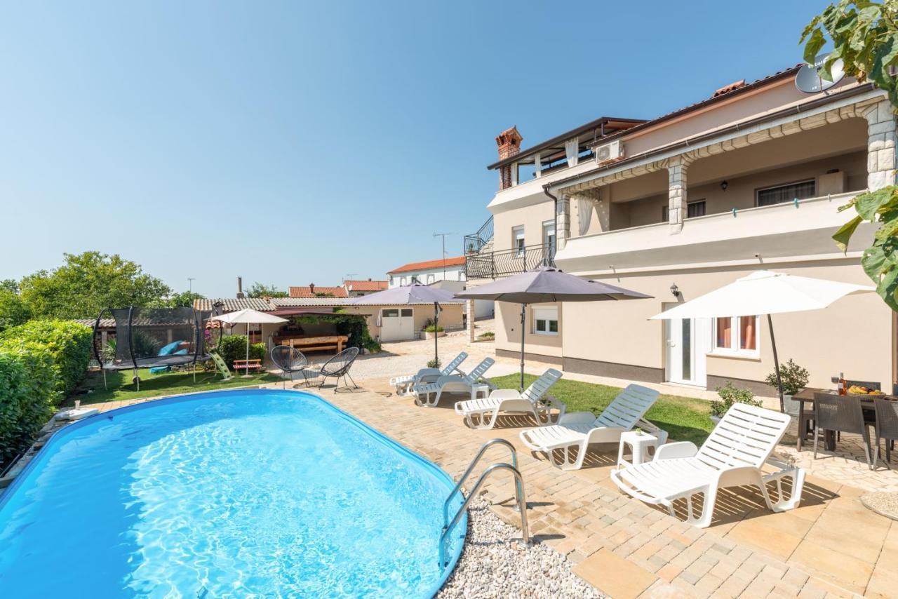 Apartman Dobrec Poreč Zewnętrze zdjęcie