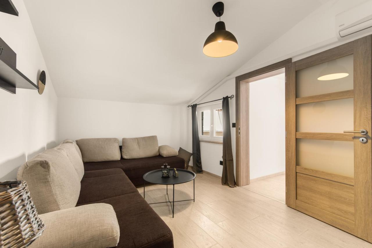 Apartman Dobrec Poreč Zewnętrze zdjęcie